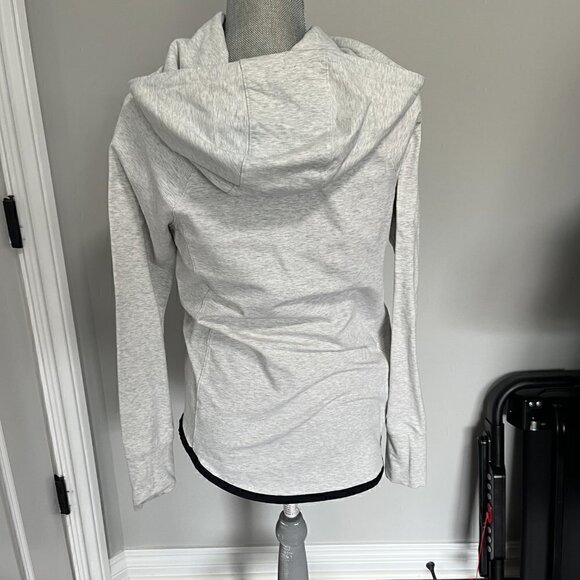 Athleta Sentry Hoodie Light Gray with Black Trim Size M Excellent Condition - Picture 2 of 2